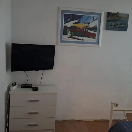 Kunjasic Apartman Trstenik