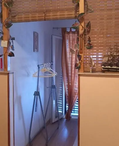 דירה Kunjasic טרסטניק