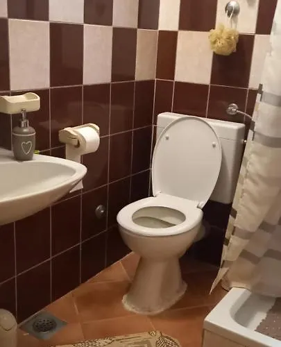 Kunjasic * טרסטניק