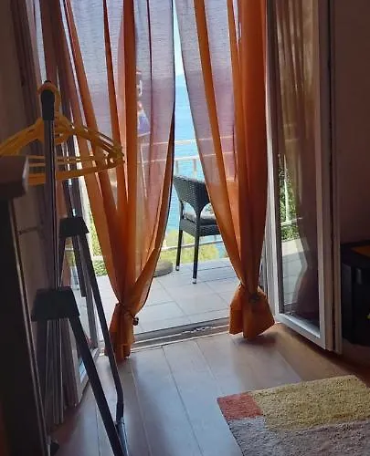 Kunjasic דירה טרסטניק