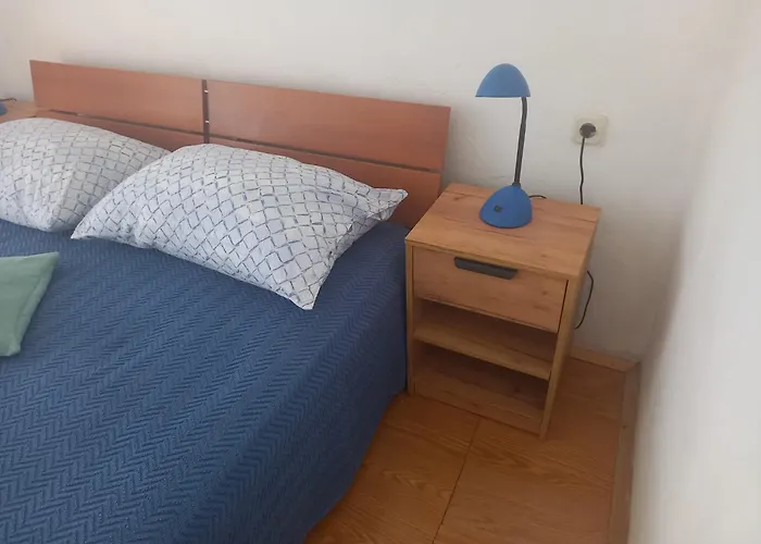 Kunjasic טרסטניק