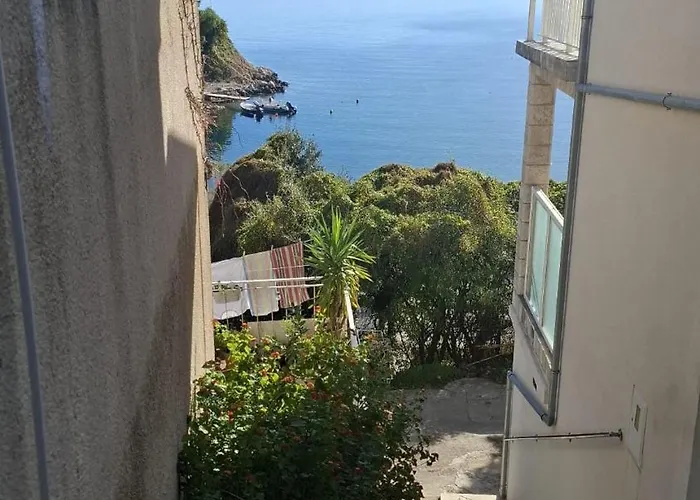 דירה Kunjasic טרסטניק